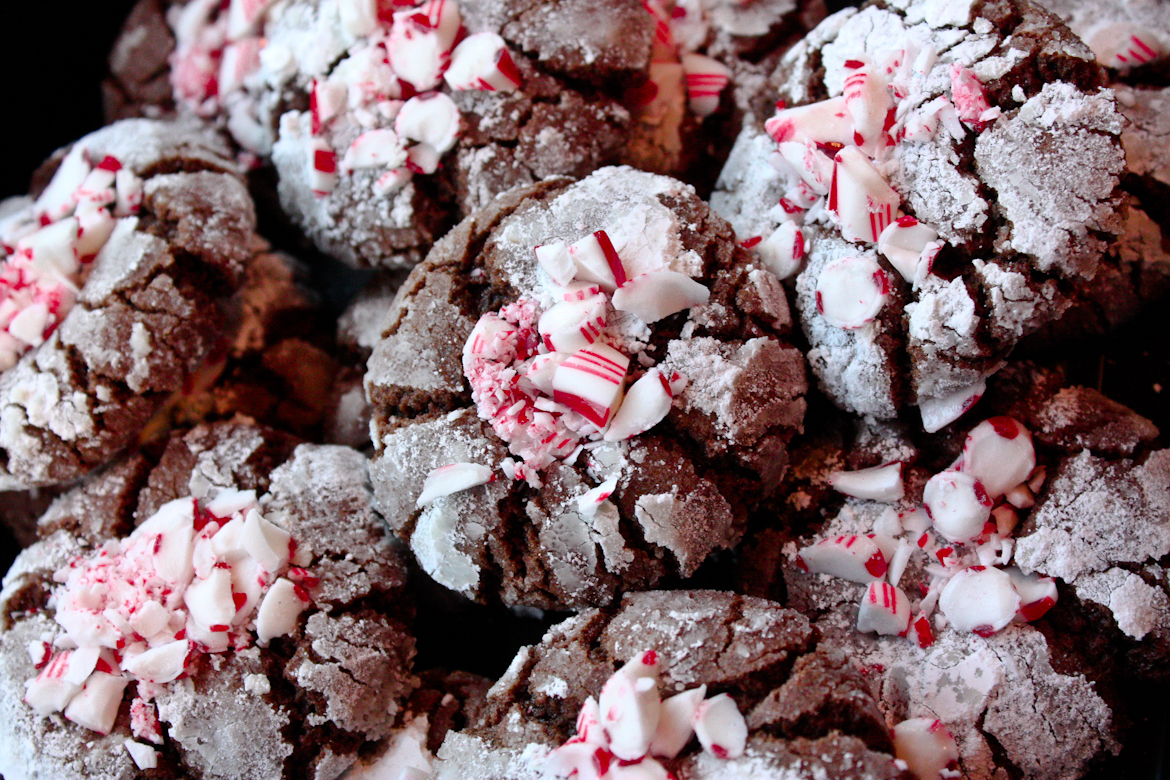 Candy Cane & Chocolate Crackle Cookies