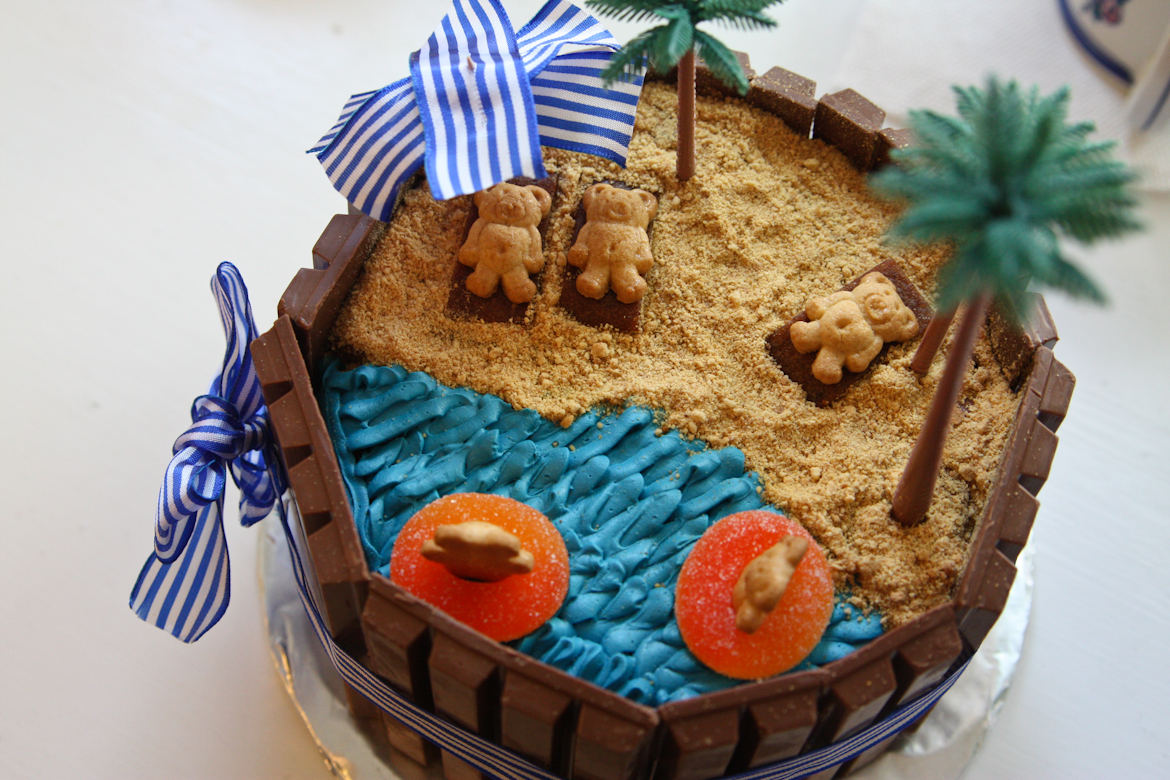 Summertime Beach Cake
