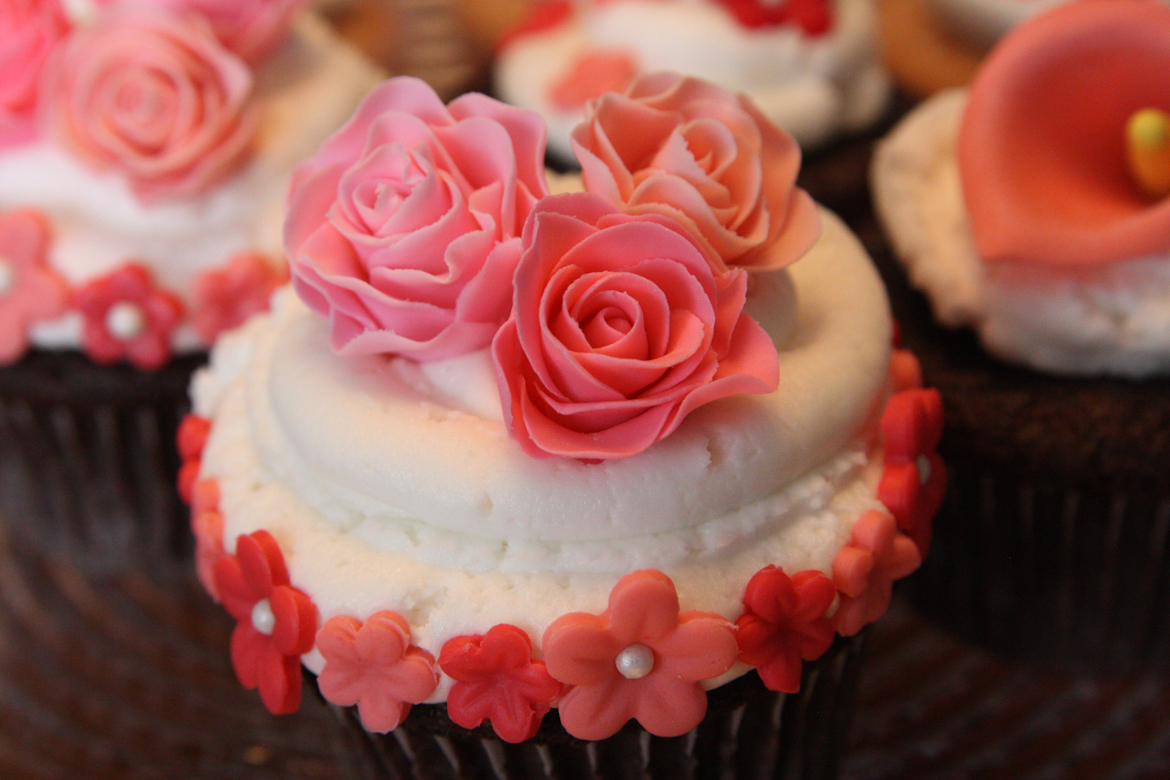 Pink Roses Cupcakes