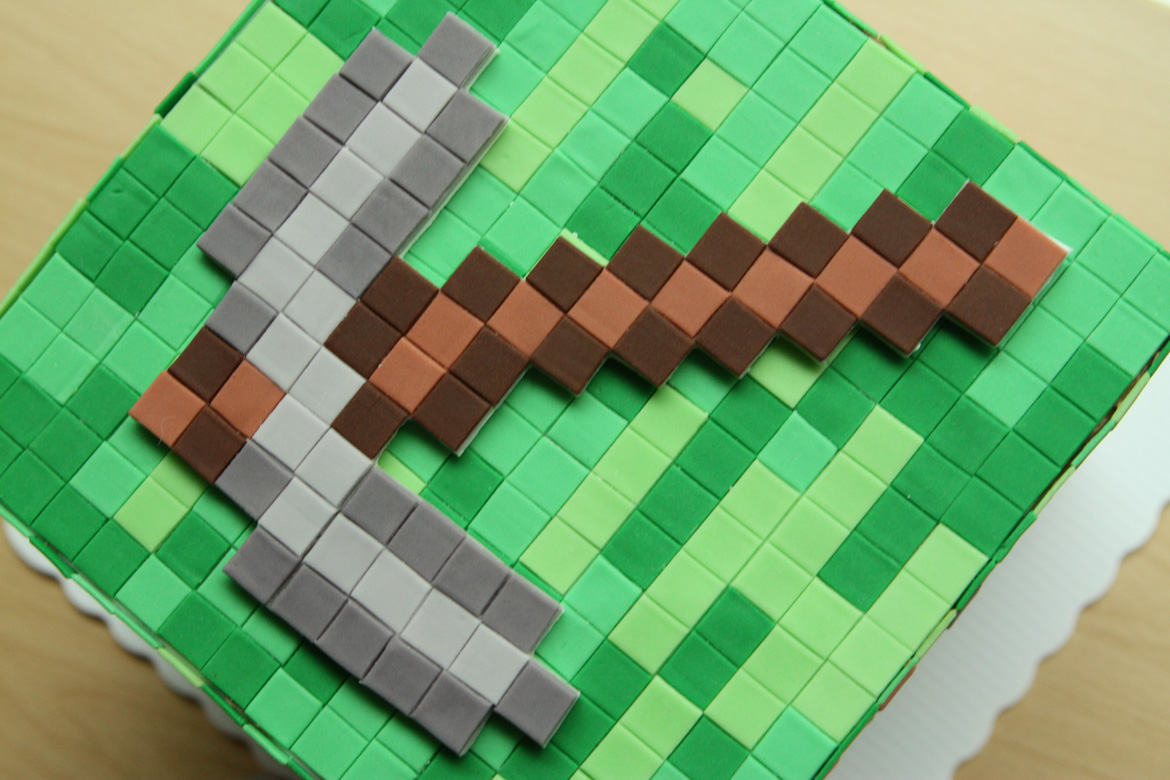 Minecraft Pick Axe Cake Topper
